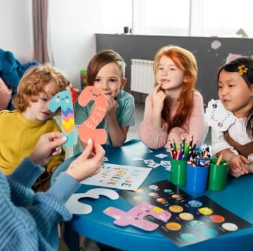 A craft session at the activity table